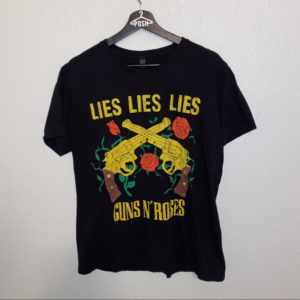 Guns n roses top
